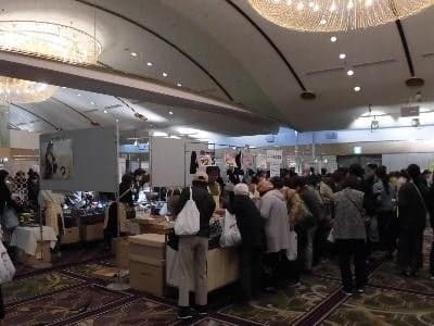 袜子节的活动现场氛围