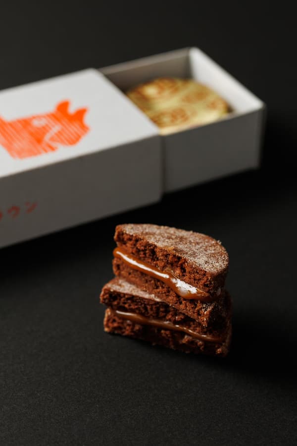 BROWN CHEESE BROTHER Chocolate