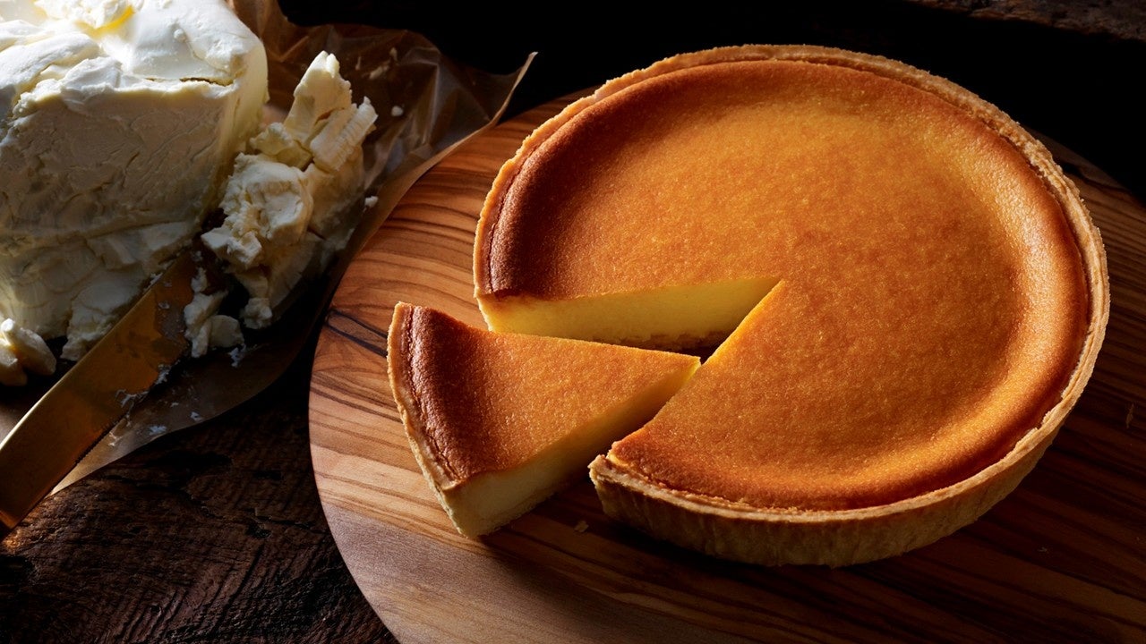 Morozof's original Cream Cheese Cake, launched in 1969