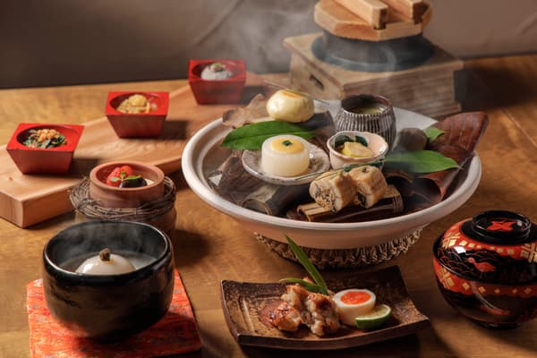 특제 조식, 호로쿠 온천 찜 조식