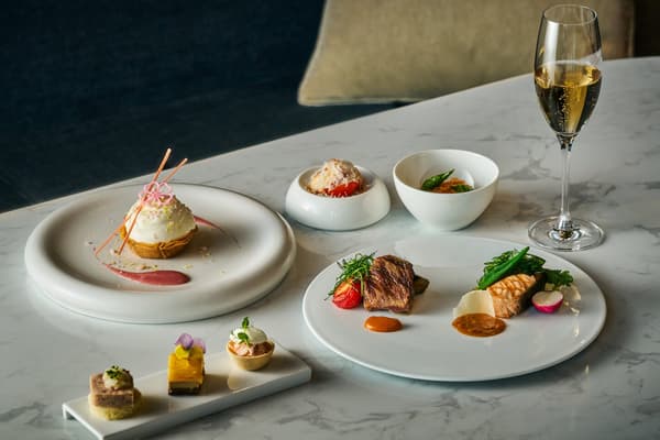 Peach high tea at Fairmont Tokyo Vue Mer