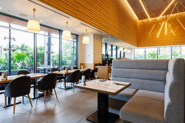 All-Day Dining Terrace and Table