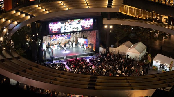 Ikebukuro West Gate Park Global Ring
