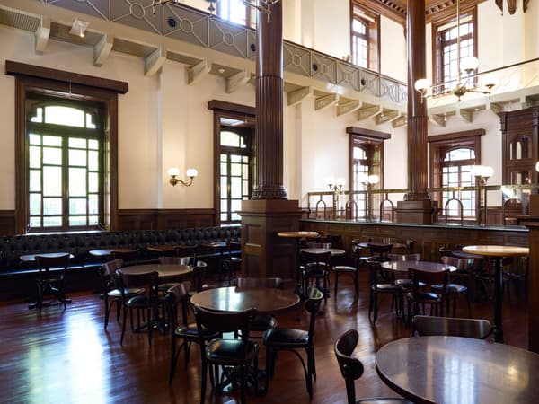 Interior Café 1894