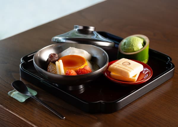 八翠的布丁百匯呈現