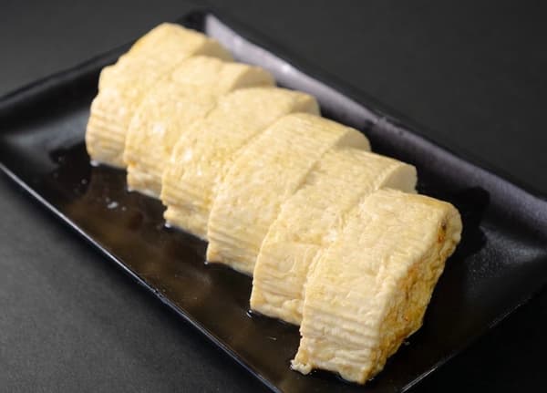 Dashimaki tamago dari Tamago Kazoku
