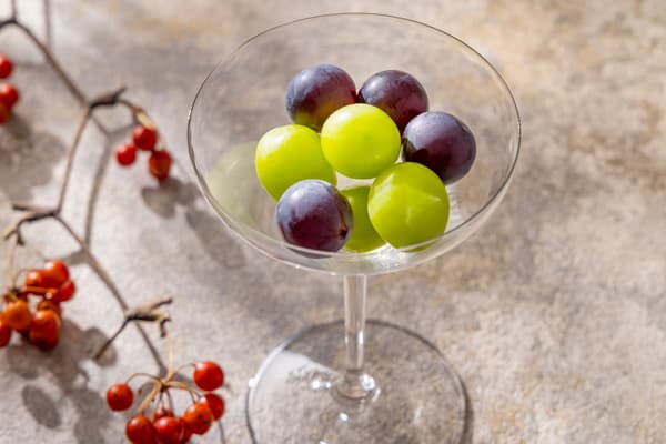 Shine Muscat and Kyoho grapes