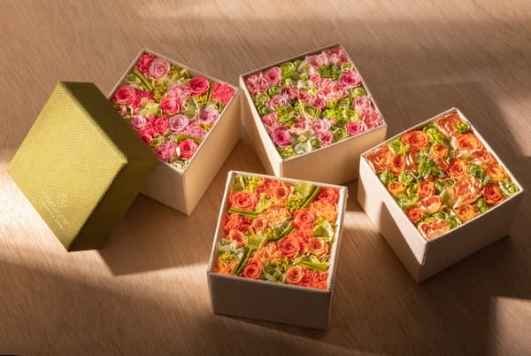 Caja de flores exclusiva de la tienda de Takanawa