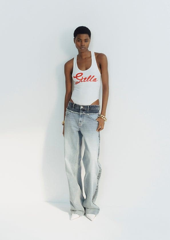 Stella McCartney × H&M: เสื้อ ¥3,999 / กางเกงยีนส์ ¥12,999