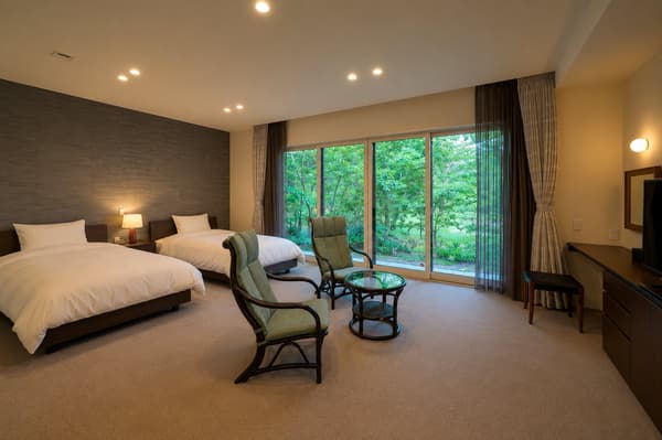 Guest room