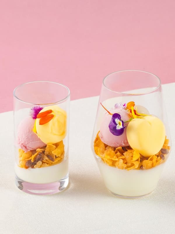 Parfait Blanc (Available: February 16 to March 15)