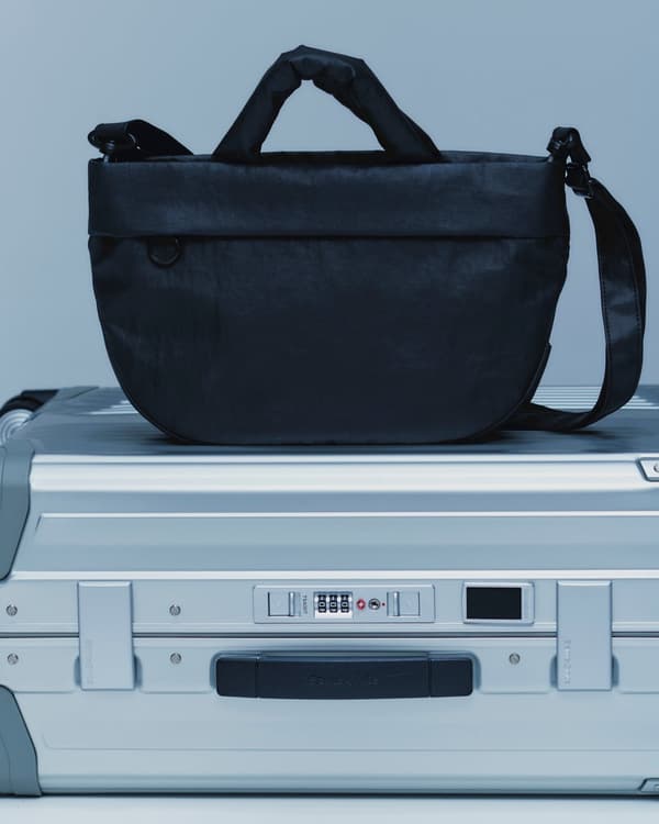 Detalle del material del bolso TOTESS