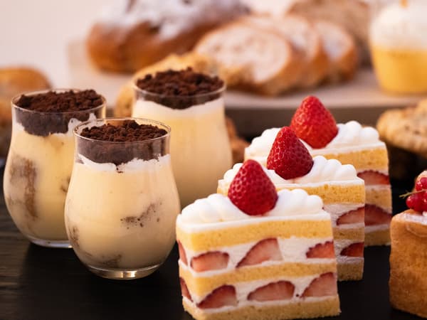 Hotel Chinzanso Tokyo sweets lineup