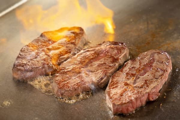 Live Kitchen – Teppanyaki Mishima Steak