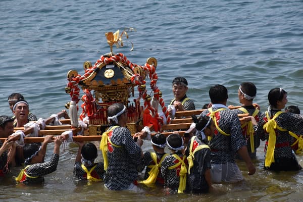 The Monoimina Shrine annual festival on Kozushima