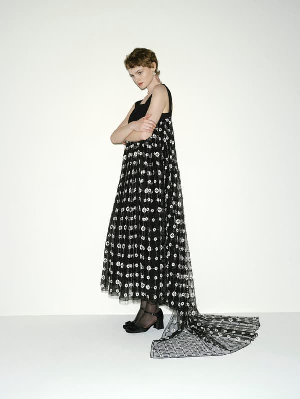 Embroidery Empire Dress – photo 1