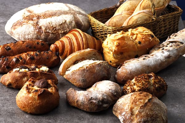 소금 누룩을 넣은 반죽