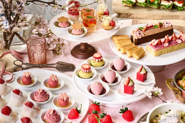 Strawberry Blossom下午茶自助餐的甜點陣容