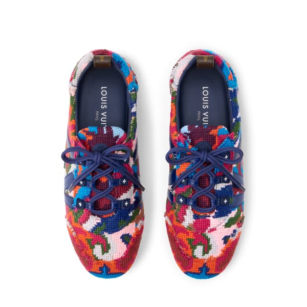 LV Sneakarina tapestry side view