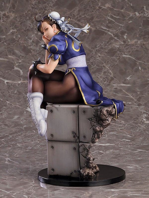 Chun-Li figure side view