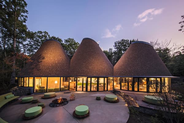 POKO POKO, with a Books & Cafe and a play area