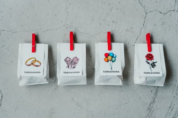 KURAMAE CANNELÉ의 웨딩 패키지 디자인