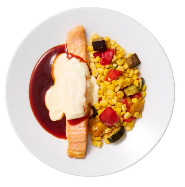 Salmon Fillet with Yangnyeom Cheese Sauce