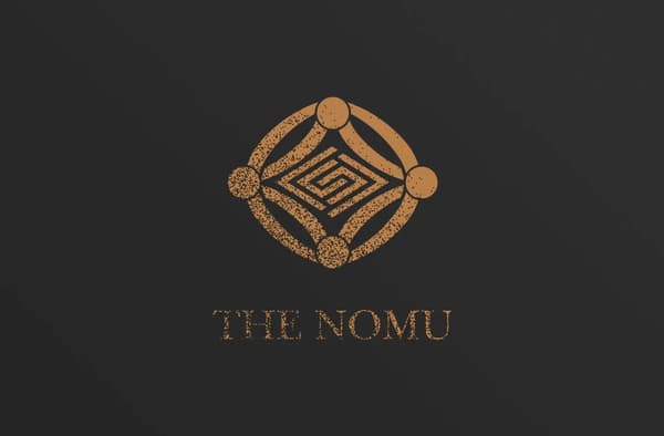 THE NOMU徽章设计灵感来自七宝图案和传统瓦片工艺