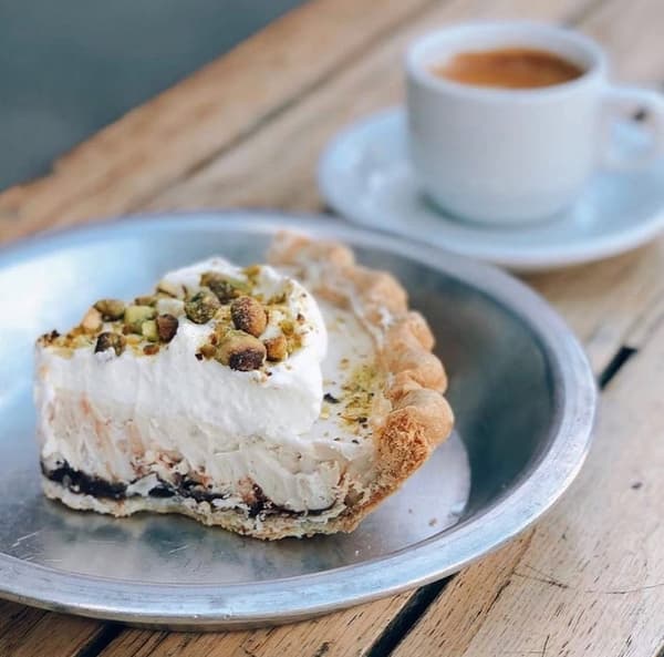 EARL GREY TEA PIE