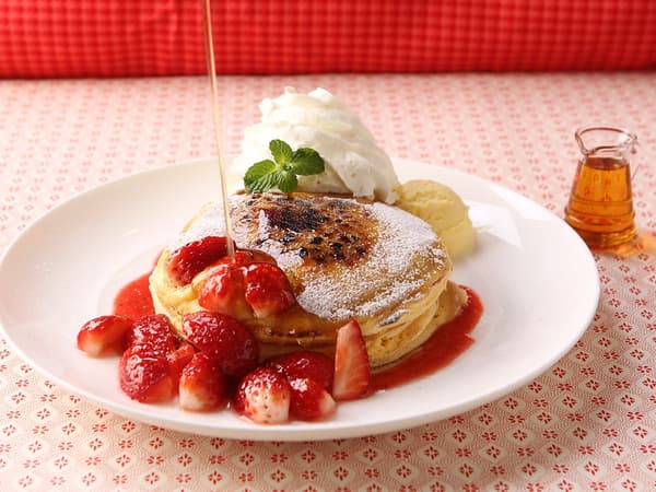 Kua Aina - Amarin Strawberry Pancake Brulee