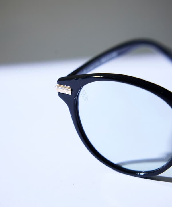 Custom FLY VINCENT view 4