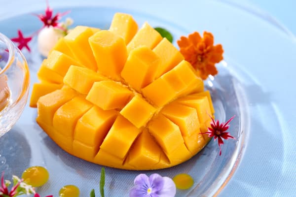 Mango de Okinawa en trozos