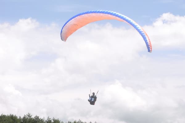 Parapente en tándem con un desnivel espectacular