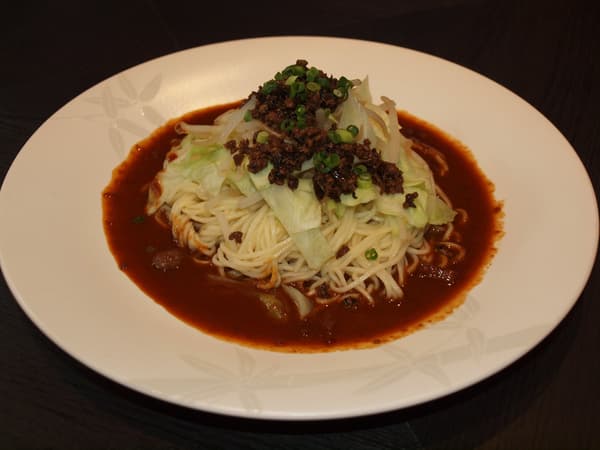 Tantanmen sin sopa de 華都飯店