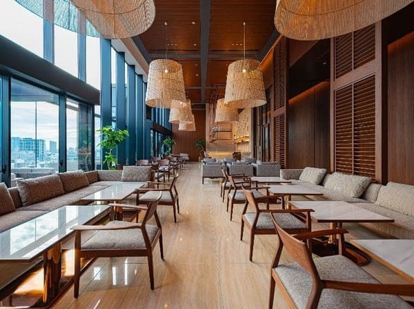 THE C's SKY CAFE interior