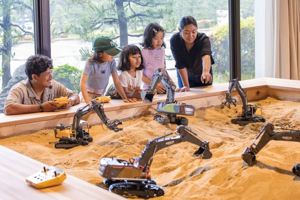 深受家庭歡迎的遙控車尋寶活動