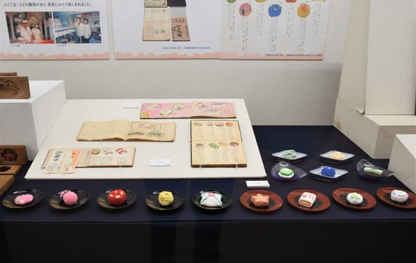 Confectionery displays at the spring exhibition