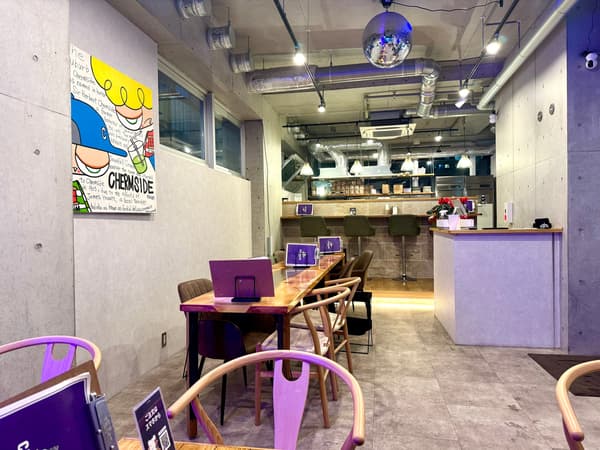 室內設有餐廳風格的空間,讓您輕鬆用餐