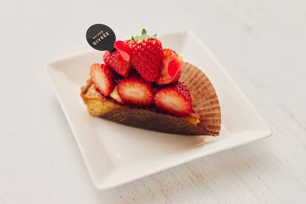 大熊浆果草莓挞