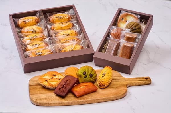Hotel-made baked goods and Gorojima Kintoki sweet potato confections