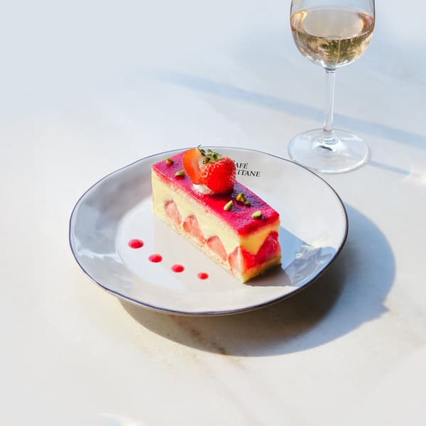 Strawberry and Orange Fraisier with Pastis Aroma ¥1,580 (tax included) (Shibuya)