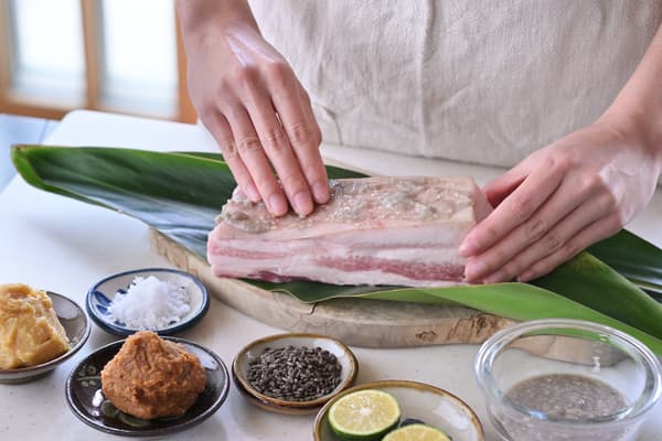 Workshop introducing Okinawa's fermentation culture