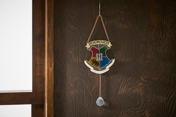 Atrapasueños con el emblema de Hogwarts