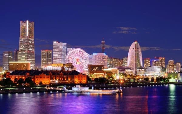 Vista nocturna de Yokohama Minato Mirai (imagen)