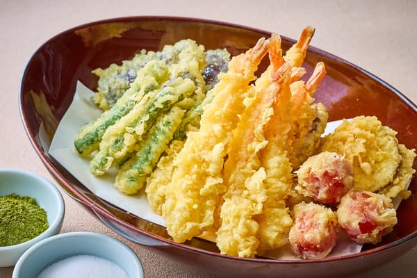 虾和东京蔬菜天妇罗