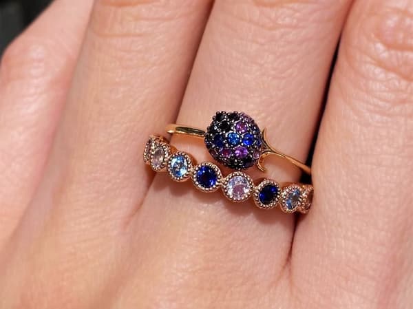 黑莓款式也已上市