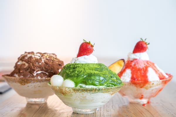 티라미수 빙수, 말차 빙수, 딸기 우유 빙수