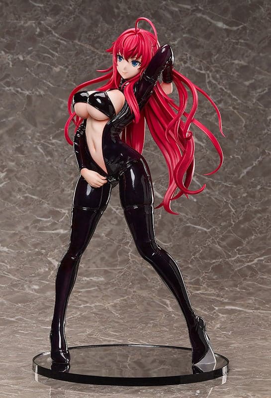 Figure detail view 3