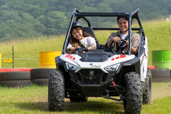 Fujiyama Buggy off-road four-wheel buggy at Grinpa