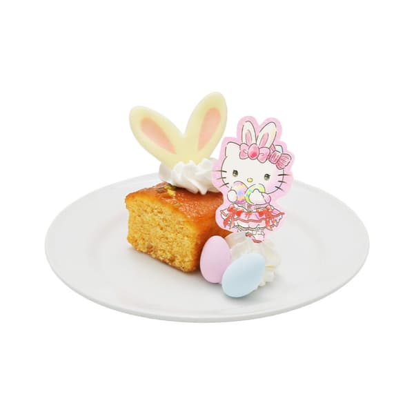 Hello Kitty's Carrot Orange Cake